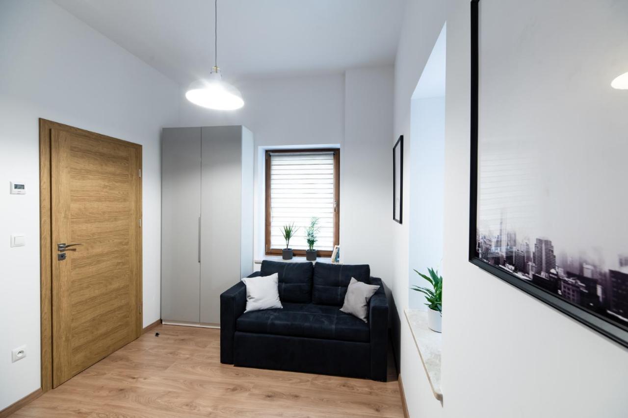 Neo Unique & Bright Apartments, Free Parking, 15Min Old Town & Kazimierz - By Homelike Cracovia Esterno foto