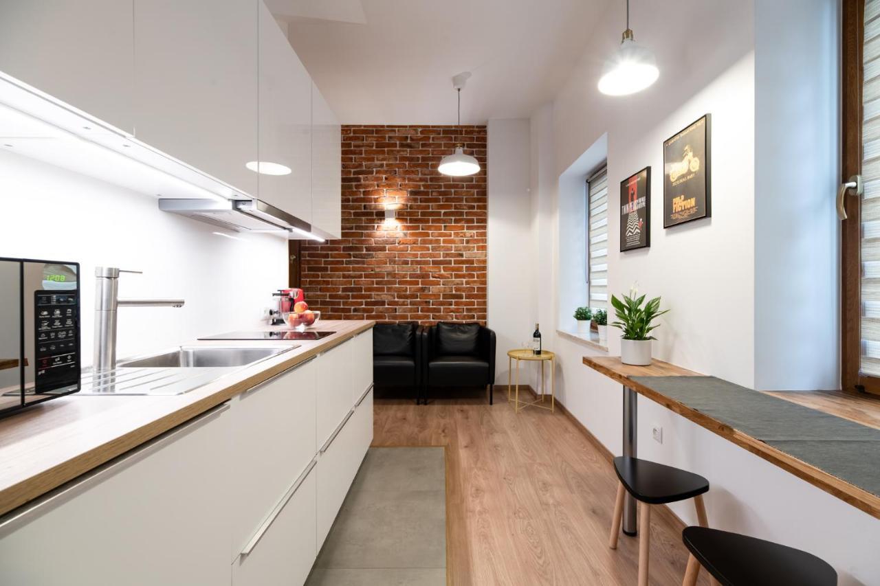 Neo Unique & Bright Apartments, Free Parking, 15Min Old Town & Kazimierz - By Homelike Cracovia Esterno foto